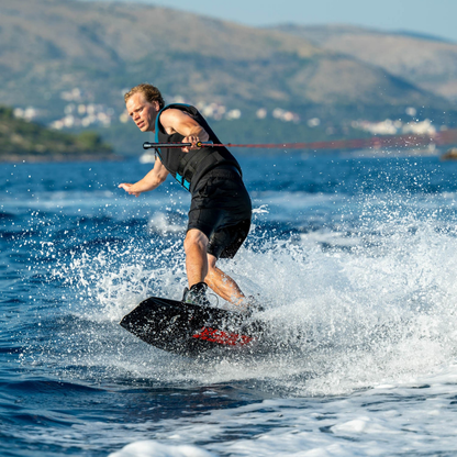 Jobe Wakeboard 138 & Maze Bindings Package